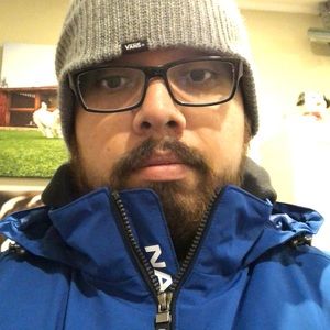 Meet your Posher, Adrian